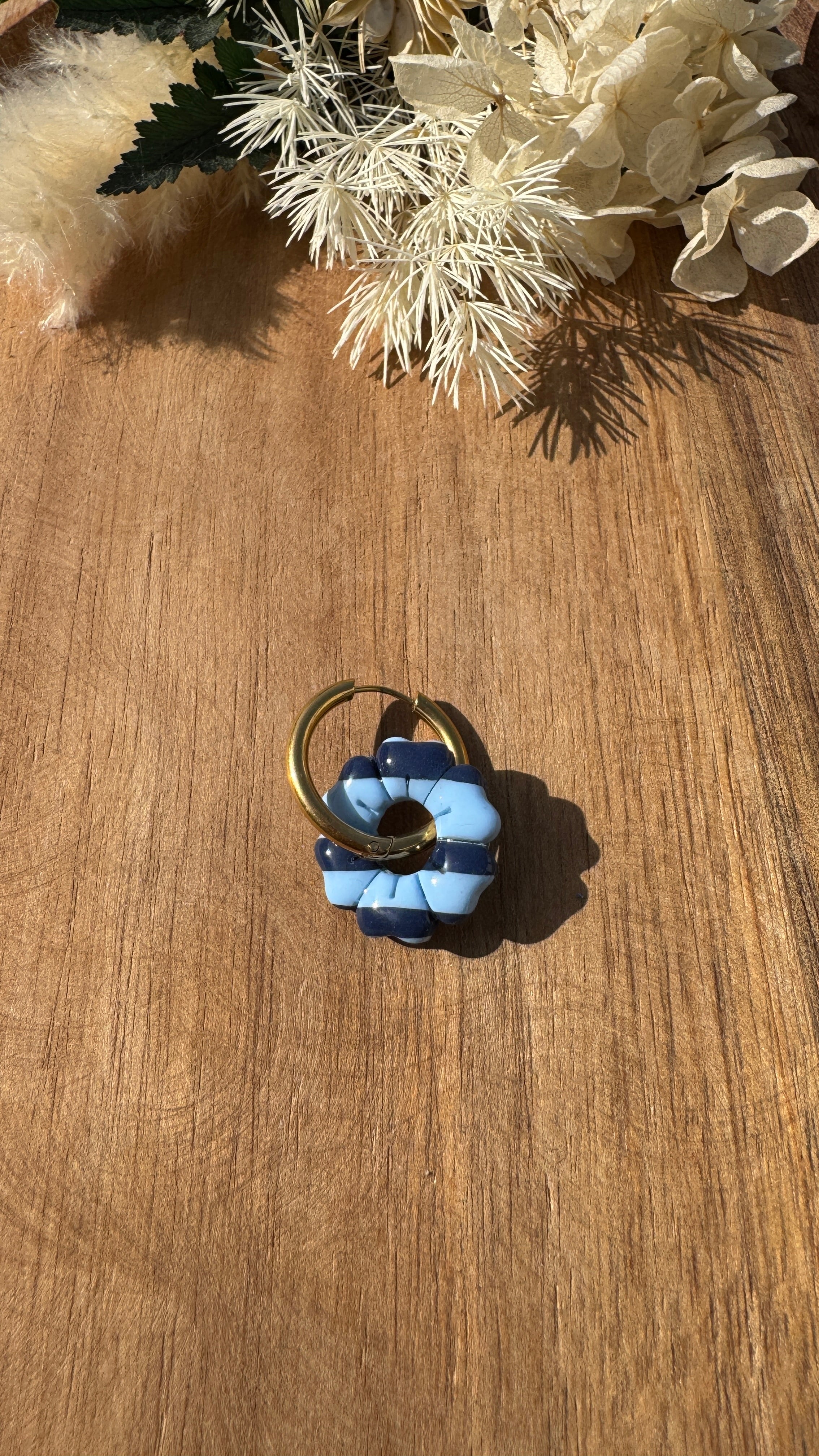 Estelle- sans anneaux